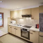 Gaestehaus Elfriede Inklusive Sommerbergbahnticket 招待所 4*