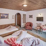 Gaestehaus Elfriede Inklusive Sommerbergbahnticket 4*