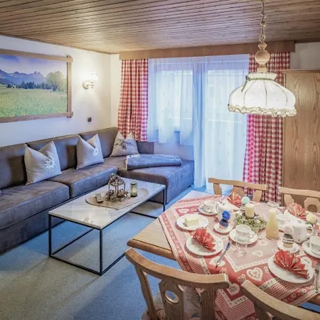 Gastehaus Elfriede Penzion 4*