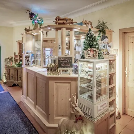 Gaestehaus Elfriede Inklusive Sommerbergbahnticket Gasthuis